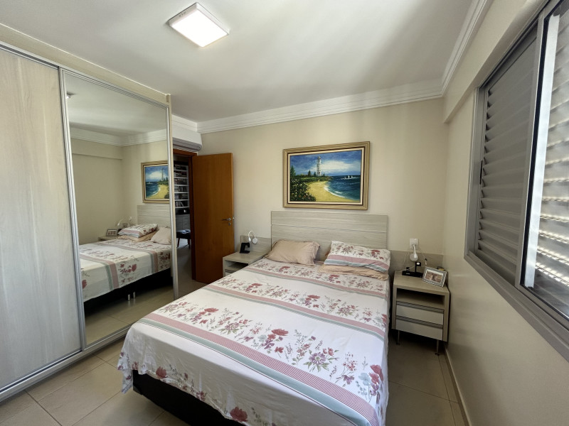 Apartamento à venda Setor Bueno com 116m² e 4 quartos por R$ 850.000 - apgyn-tdl1901-olx-horz-010-20-suite-master.jpg