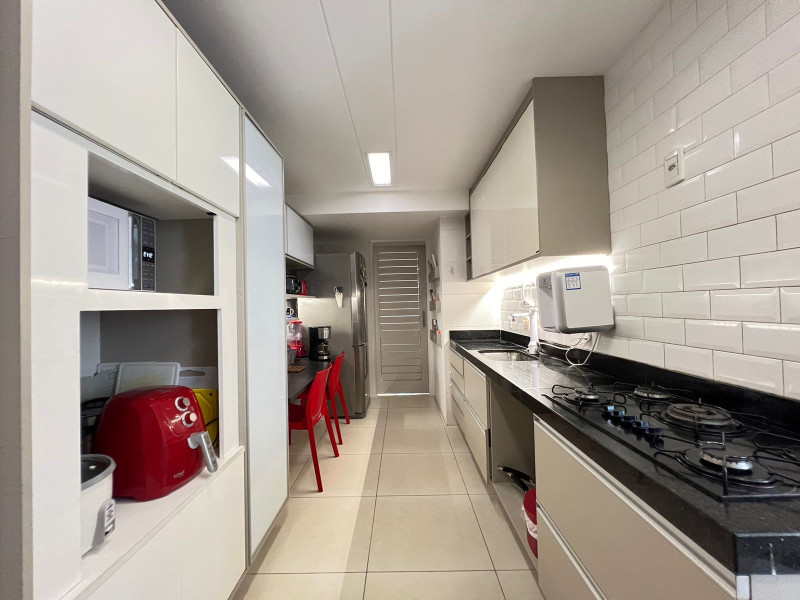 Apartamento à venda Miramar com 131m² e 4 quartos por R$ 1.170.000 - 3ce04e91-a053-488d-821e-64345baec365.jpeg