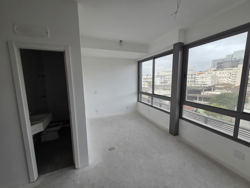 Studio à venda Petrópolis com 32m² e 1 quarto por R$ 500.000 - 20250805-154338.jpg