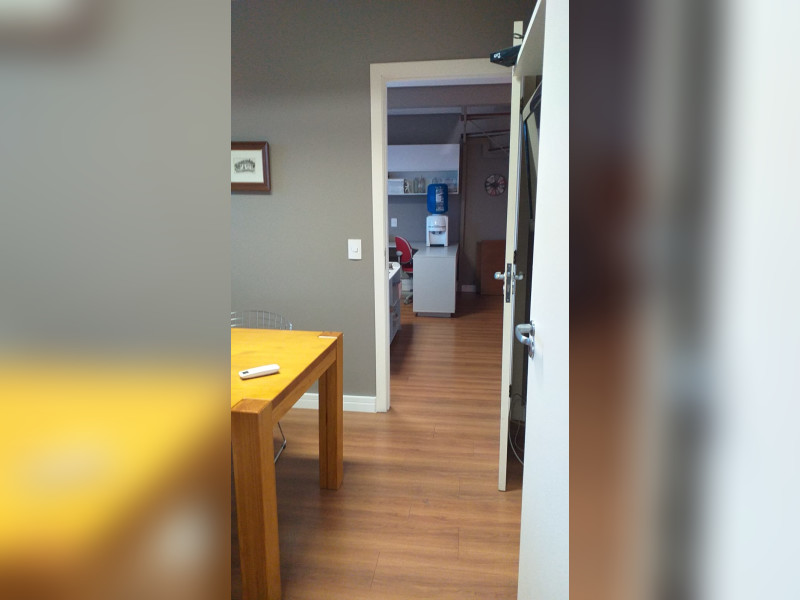 Comercial à venda Petrópolis com 102m² e 1 quarto por R$ 350.000 - whatsapp-image-2026-03-25-at-215214.jpeg