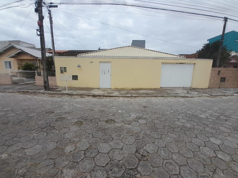 Casa à venda São João do Rio Vermelho com 190m² e 2 quartos por R$ 590.000 - whatsapp-image-2024-09-24-at-141212-2.jpeg