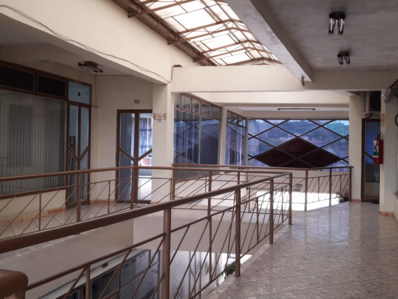 Comercial para alugar Rio Branco com 45m² e 0 quartos por R$ 1.350 - galeria-pavimento-superior.jpg