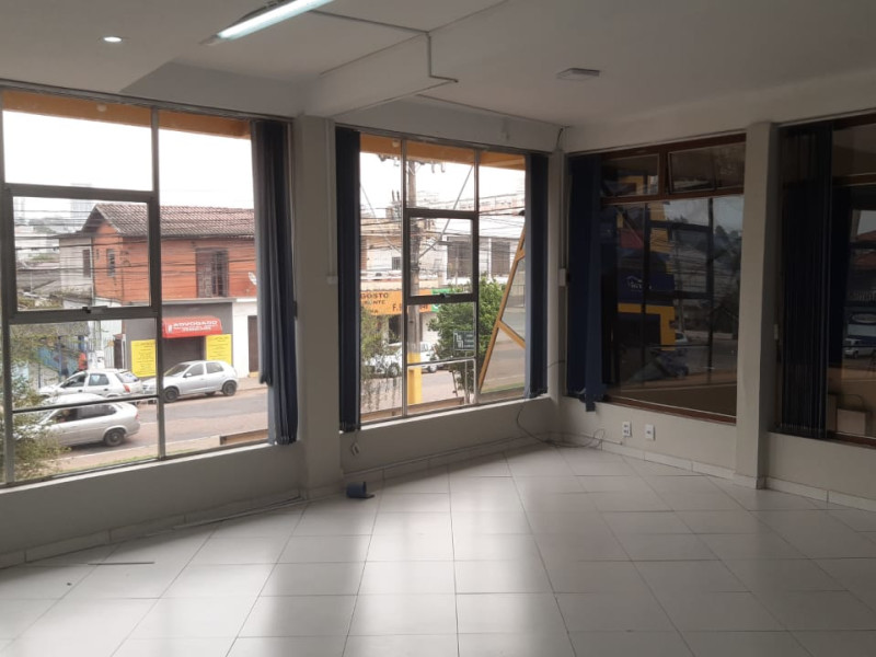Comercial para alugar Rio Branco com 45m² e 0 quartos por R$ 1.350 - sala-10-visao-dentro-externo.jpg