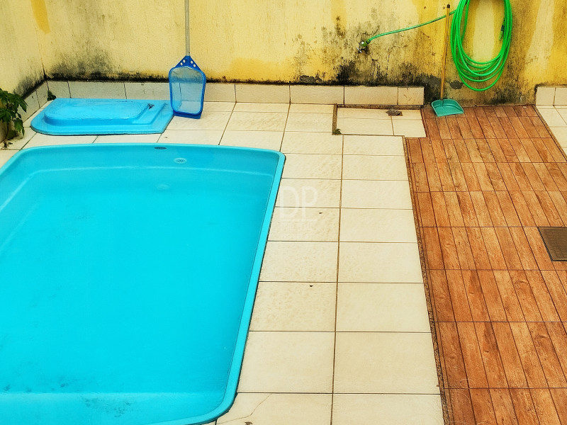 Casa à venda Engenho do Mato com 195m² e 3 quartos por R$ 600.000 - 14-piscina.jpg