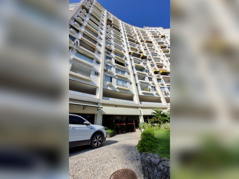 Apartamento à venda Barra da Tijuca com 50m² e 1 quarto por R$ 840.000 - 20240829-145036.jpg