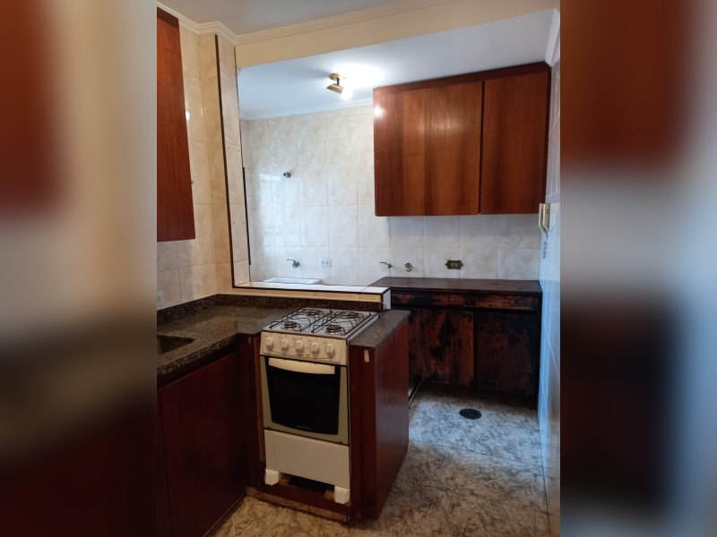 Apartamento à venda Vila Santo Antônio com 81m² e 3 quartos por R$ 295.000 - 20240821-155531.jpg
