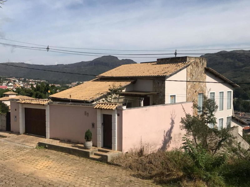 Casa à venda São Caetano com 360m² e 4 quartos por R$ 1.500.000 - imagem-do-whatsapp-de-2024-10-07-as-140453-788d9ebf.jpg