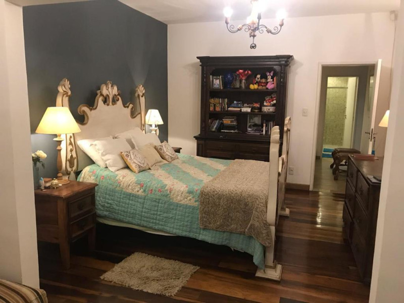 Casa à venda São Caetano com 360m² e 4 quartos por R$ 1.500.000 - imagem-do-whatsapp-de-2024-10-07-as-140456-5d884ded.jpg