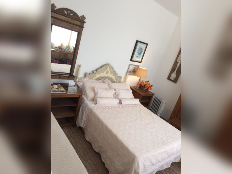 Casa à venda São Caetano com 360m² e 4 quartos por R$ 1.500.000 - imagem-do-whatsapp-de-2024-10-07-as-140609-01875e06.jpg