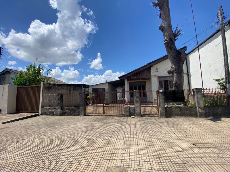 Casa à venda Centro com 336m² e 3 quartos por R$ 650.000 - foto.jpg