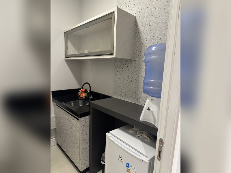 Comercial à venda Centro com 60m² e 0 quartos por R$ 105.000 - img-8266.jpeg