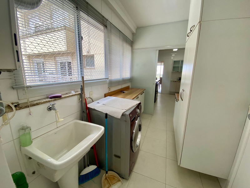 Apartamento à venda Vila Mariana com 146m² e 3 quartos por R$ 2.450.000 - area-de-servico-panorama.jpg