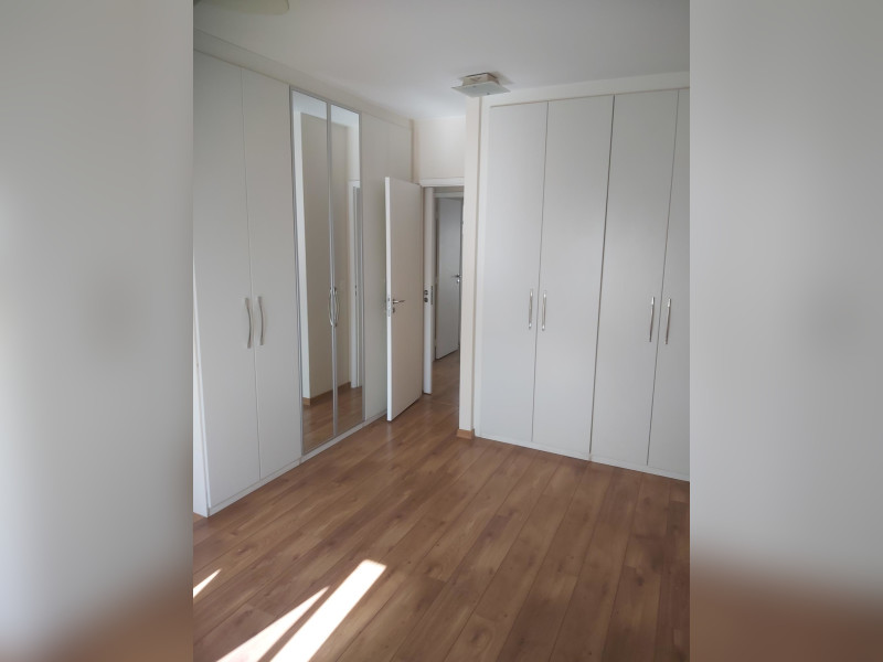 Apartamento à venda Vila Mariana com 146m² e 3 quartos por R$ 2.450.000 - suite-casal-e-armarios.jpg