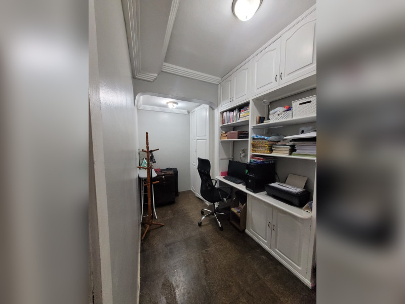 Apartamento à venda Parque 10 de Novembro com 72m² e 3 quartos por R$ 300.000 - img-20250126-wa0017.jpg