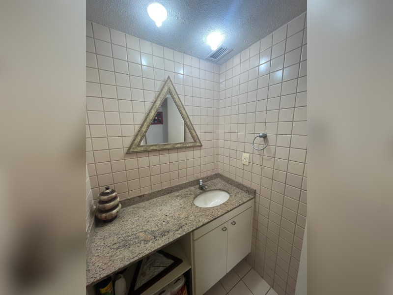 Apartamento à venda Barra da Tijuca com 129m² e 4 quartos por R$ 1.377.000 - lavabo1.jpeg