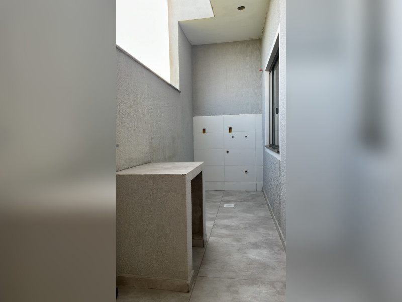 Casa à venda Centro com 57m² e 2 quartos por R$ 350.000 - 4f19cd15-06b6-40ba-b8b6-3e82a390dcb2.jpeg