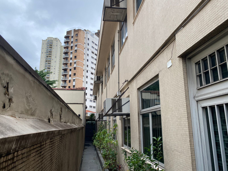 Comercial à venda Vila Prudente com 700m² e 0 quartos por R$ 3.000.000 - imagem-do-whatsapp-de-2024-10-21-as-145208-8a78d960.jpg