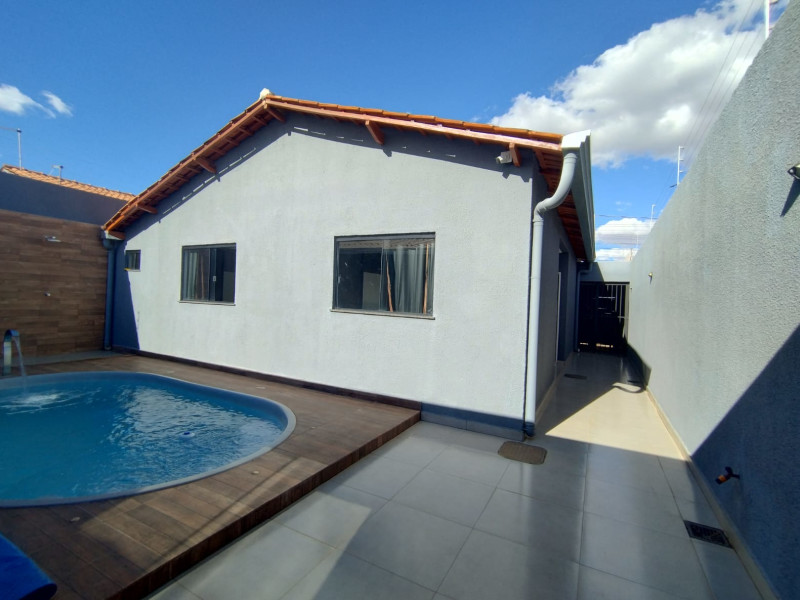Casa à venda Chácaras Quedas do Descoberto II com 137m² e 3 quartos por R$ 450.000 - whatsapp-image-2024-11-02-at-133907.jpeg