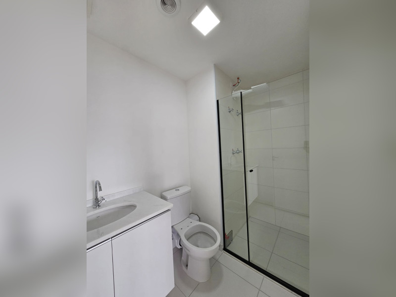 Apartamento à venda Alto da Boa Vista com 33m² e 1 quarto por R$ 389.000 - banh-2.jpg