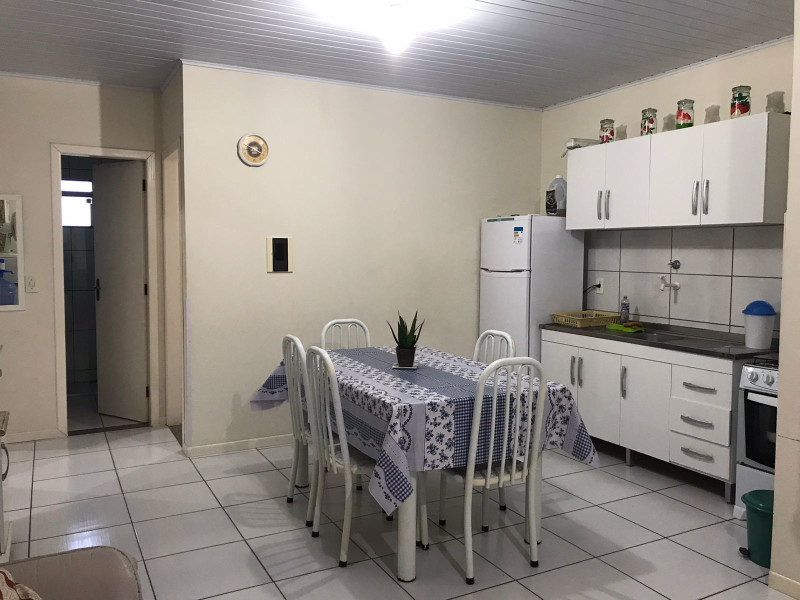 Apartamento para alugar Enseada da Pinheira com 70m² e 3 quartos por R$ 250 - 1a879469-f905-453e-bf8a-83ec283b3a35.jpeg