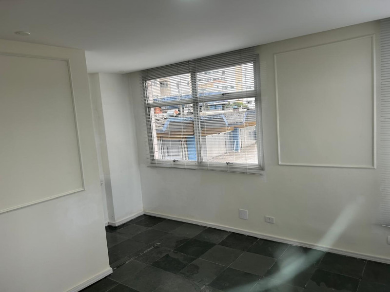 Comercial à venda Ponta da Praia com 57m² e 0 quartos por R$ 480.000 - dc5dce17-83b1-4aa2-8841-50e849824f0f.jpeg