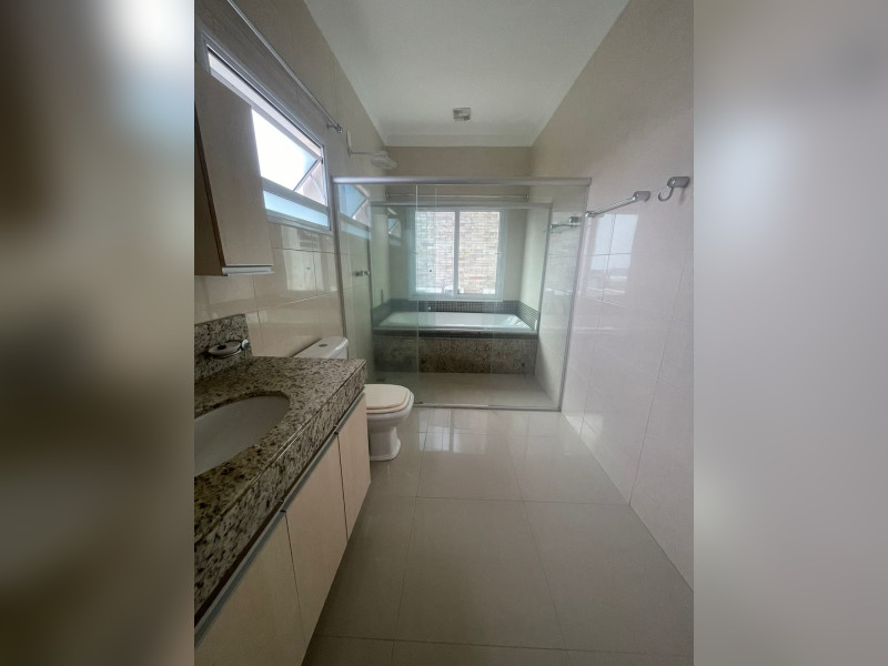 Casa de condomínio à venda Ponta Negra com 324m² e 5 quartos por R$ 1.700.000 - 1000046166.jpg