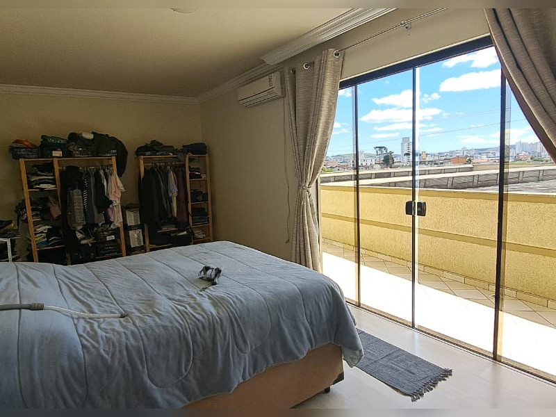 Apartamento à venda Coral com 131m² e 3 quartos por R$ 479.000 - dormitorio-3-suite.jpeg