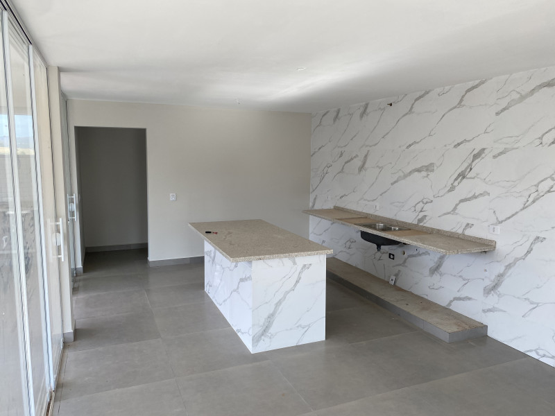 Casa de condomínio à venda Centro com 300m² e 3 quartos por R$ 1.050.000 - img-1247.jpeg