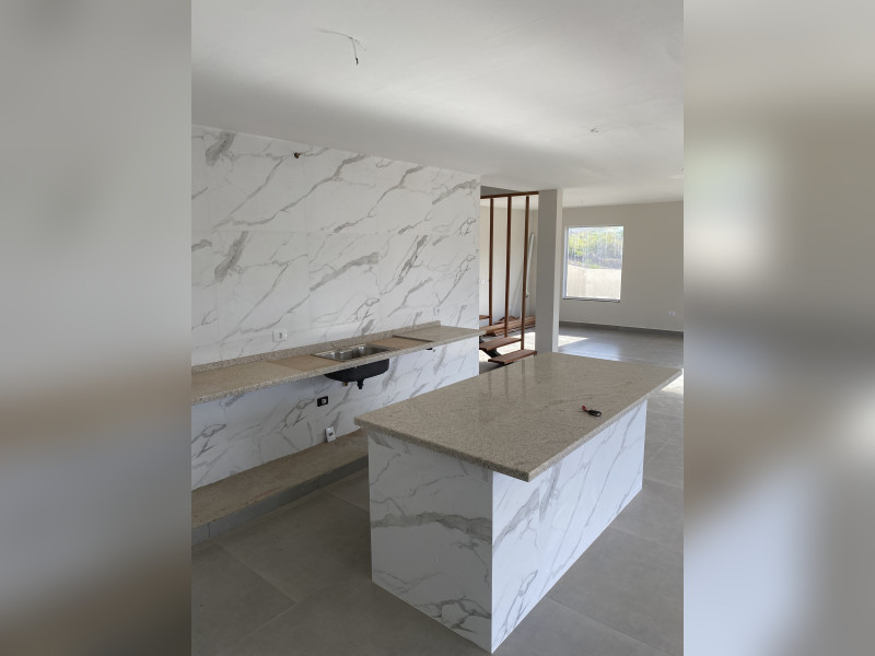 Casa de condomínio à venda Centro com 300m² e 3 quartos por R$ 1.050.000 - img-1249.jpeg