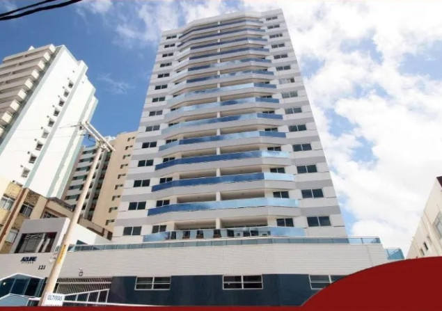 imóvel com 80m²