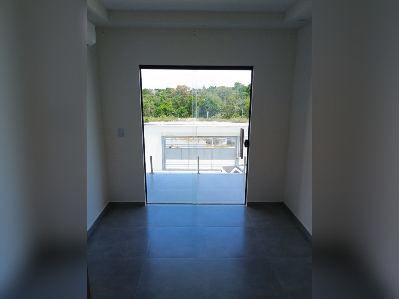 Casa de condomínio à venda CENTRO com 102m² e 3 quartos por R$ 500.000 - 1000047250.jpg