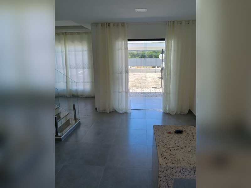 Casa de condomínio à venda CENTRO com 102m² e 3 quartos por R$ 500.000 - 1000047274.jpg