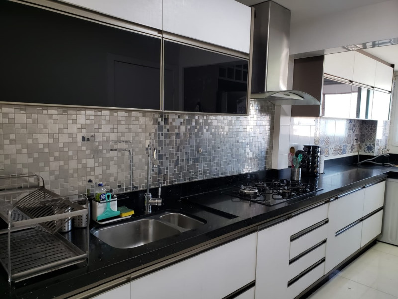 Apartamento à venda Vila Carrão com 155m² e 3 quartos por R$ 1.950.000 - cozinha-4.jpg