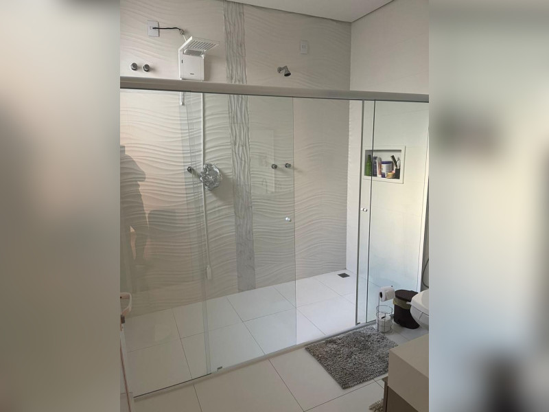 Casa à venda Jardim Novo Horizonte com 330m² e 3 quartos por R$ 1.600.000 - 4cb4d3e8-4a0c-4be8-b9f8-0bc056135394.jpeg