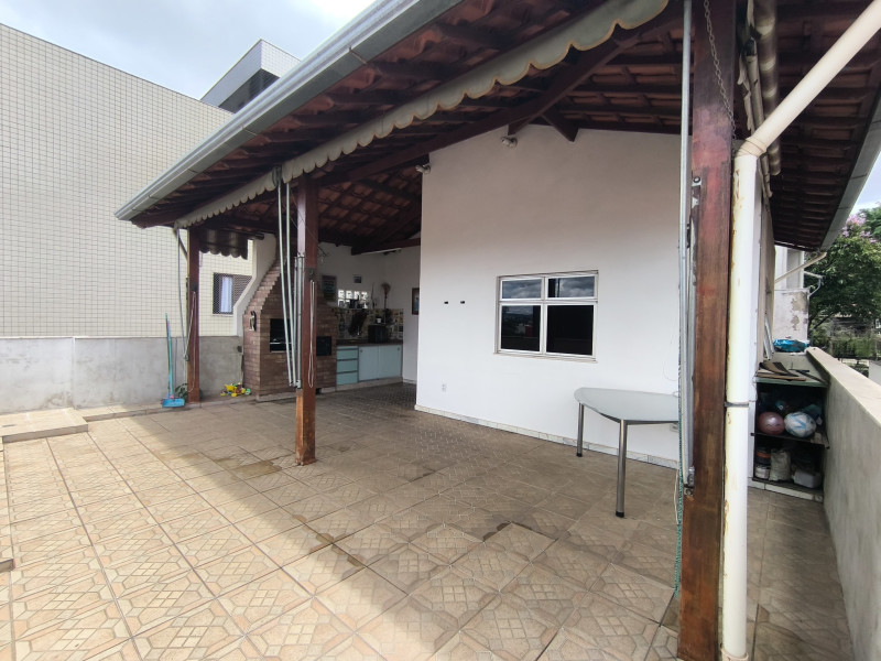 Cobertura à venda Dona Clara com 200m² e 4 quartos por R$ 850.000 - img-20241107-113118.jpg