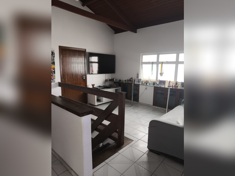Cobertura à venda Dona Clara com 200m² e 4 quartos por R$ 850.000 - img-20241107-114157.jpg