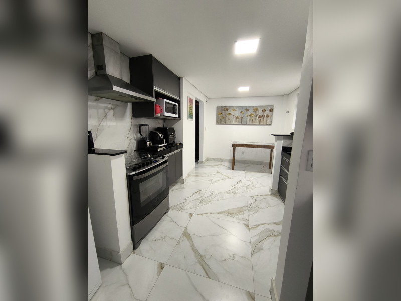 Cobertura à venda Dona Clara com 200m² e 4 quartos por R$ 850.000 - img-20241107-172056.jpg