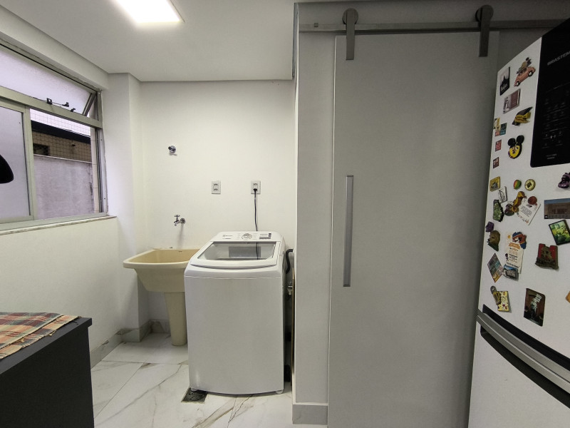 Cobertura à venda Dona Clara com 200m² e 4 quartos por R$ 850.000 - img-20241107-173209.jpg