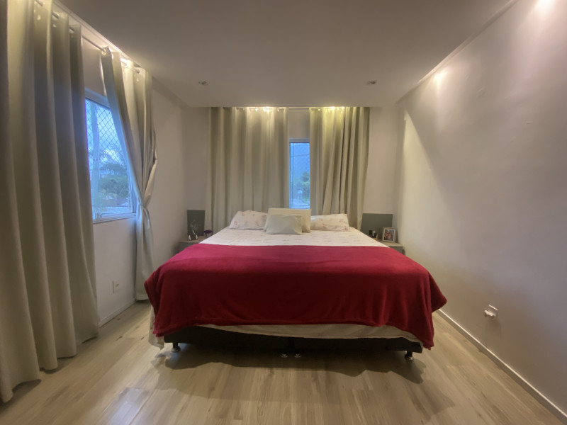 Casa de condomínio à venda Vargem Pequena com 280m² e 4 quartos por R$ 965.000 - quarto-1-casal.jpg