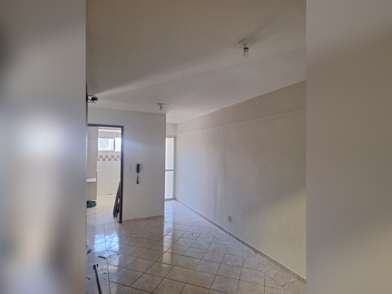 Apartamento à venda Guará I com 60m² e 2 quartos por R$ 350.000 - 107-sala.jpg