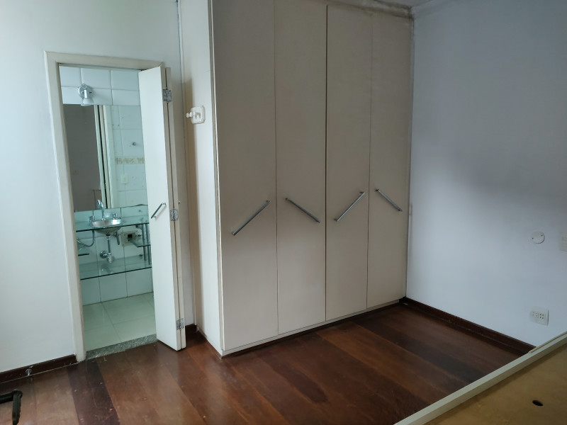 Casa à venda Bosque da Saúde com 290m² e 4 quartos por R$ 1.500.000 - inbound5103646601572011402.jpg