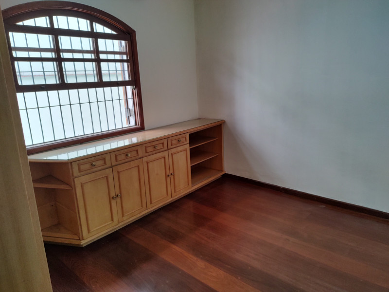 Casa à venda Bosque da Saúde com 290m² e 4 quartos por R$ 1.500.000 - inbound8653954557337972068.jpg