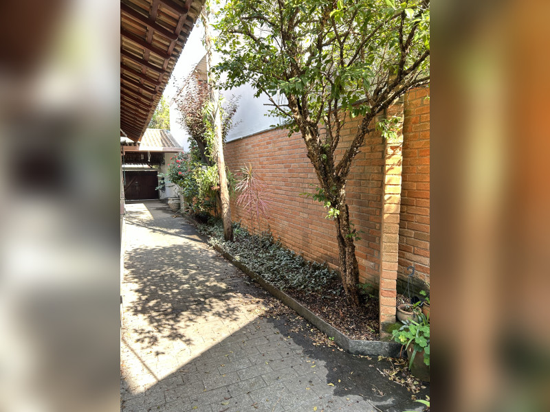 Casa à venda Indianópolis com 250m² e 4 quartos por R$ 3.000.000 - img-3644.jpeg