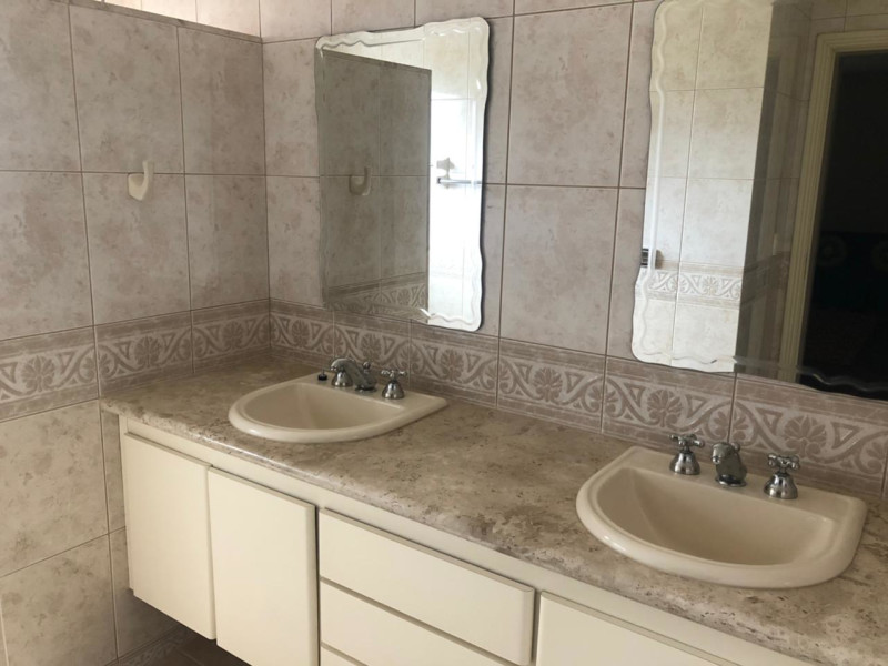 Casa de condomínio à venda Tamboré com 600m² e 3 quartos por R$ 6.500.000 - e0308d97-1cae-471c-b21f-8cd042d0a7b2.jpg