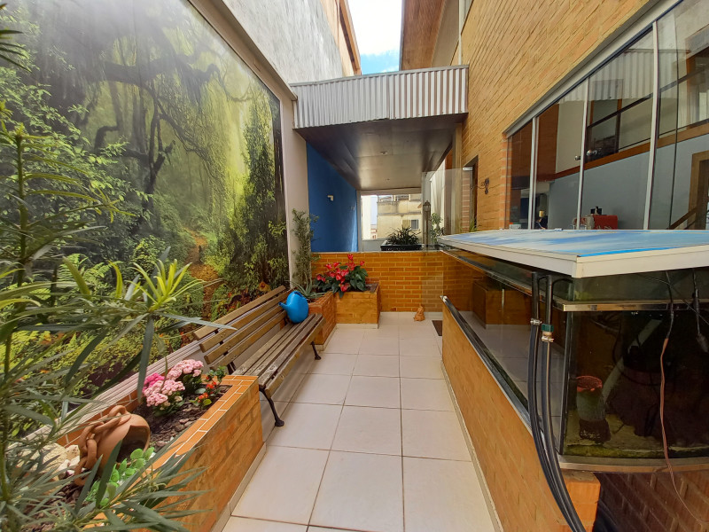 imóvel com 280m² - Centro - Colatina