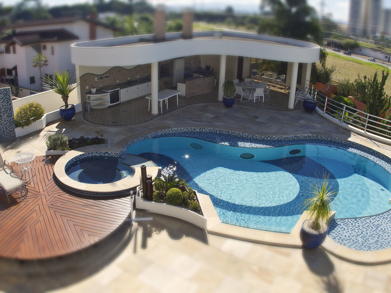 Casa de condomínio à venda Jardim das Colinas com 1200m² e 6 quartos por R$ 14.500.000 - 3pscinacima01.jpg