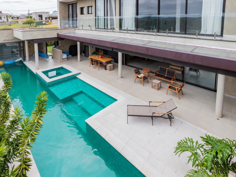 Casa à venda Residencial Terras Nobres com 390m² e 3 quartos por R$ 3.500.000 - bc00bc3e-01fe-455f-8b8b-1cdb844af05b.jpeg