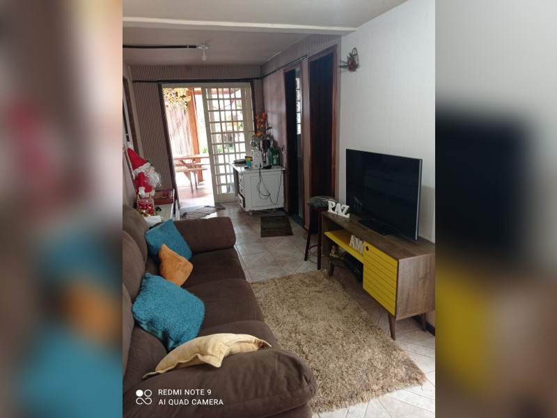 Casa à venda Mossunguê com 220m² e 4 quartos por R$ 1.400.000 - imagem-do-whatsapp-de-2024-11-25-as-135327-a8d07698.jpg