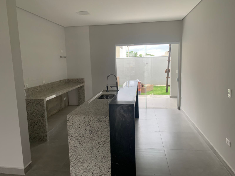 Casa à venda Portal Aracoiaba com 130m² e 3 quartos por R$ 620.000 - 8576c5b4-3952-4b36-86b6-500e57d05ab7.jpeg