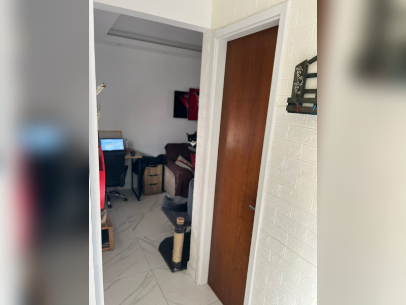 Casa de condomínio à venda Vargem Pequena com 85m² e 3 quartos por R$ 435.000 - 02-3entrada-lavabo-pavimento-inferior.jpg